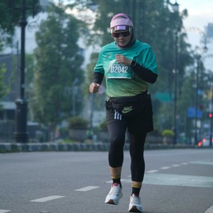 Race photo from BAUR RUN 2025