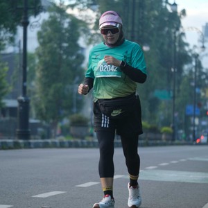 Race photo from BAUR RUN 2025