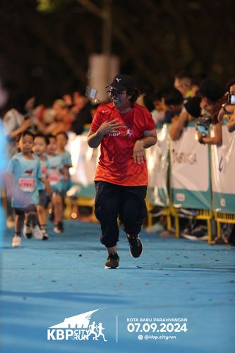 Race photo from KBP City Run 2024