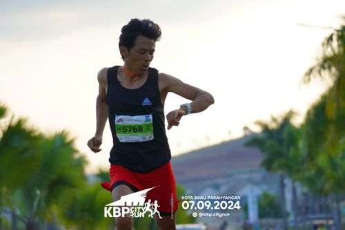 Race photo from KBP City Run 2024