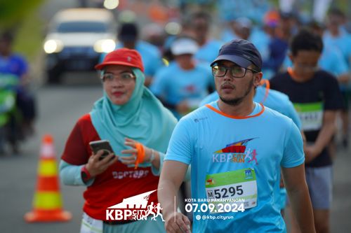 Race photo from KBP City Run 2024