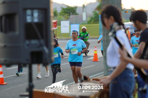 Race photo from KBP City Run 2024