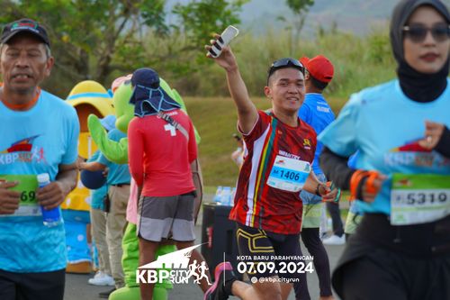 Race photo from KBP City Run 2024