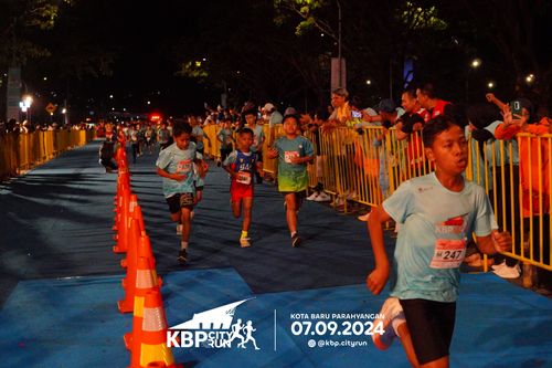 Race photo from KBP City Run 2024