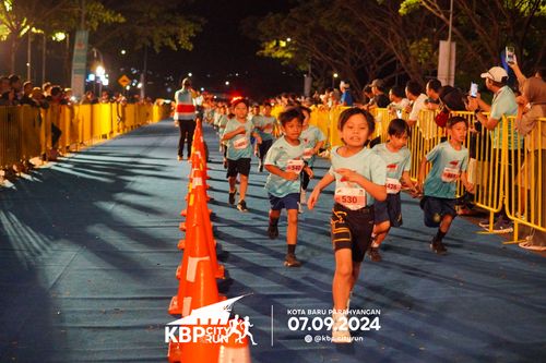 Race photo from KBP City Run 2024
