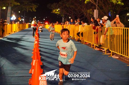 Race photo from KBP City Run 2024