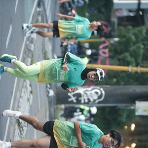 Race photo from BAUR RUN 2025