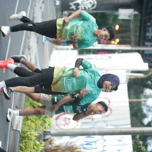 Race photo from BAUR RUN 2025