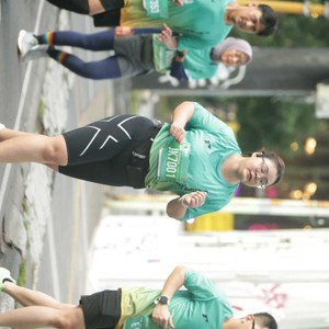 Race photo from BAUR RUN 2025