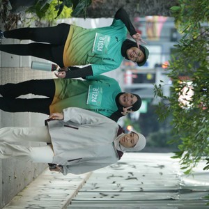 Race photo from BAUR RUN 2025