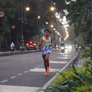 Race photo from BAUR RUN 2025