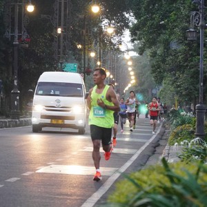 Race photo from BAUR RUN 2025