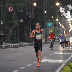 Race photo from BAUR RUN 2025