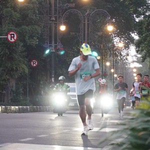 Race photo from BAUR RUN 2025