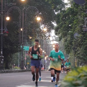 Race photo from BAUR RUN 2025