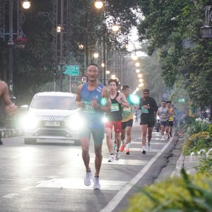 Race photo from BAUR RUN 2025