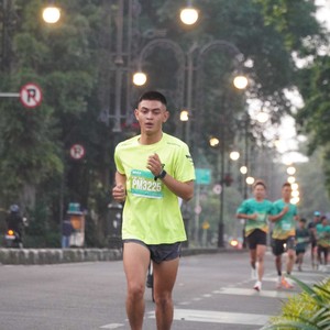 Race photo from BAUR RUN 2025