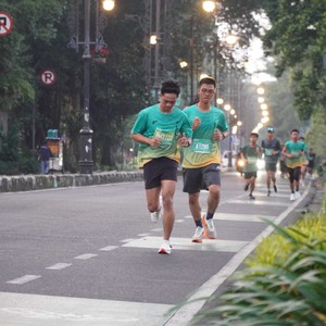 Race photo from BAUR RUN 2025