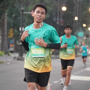 Race photo from BAUR RUN 2025