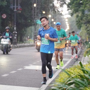 Race photo from BAUR RUN 2025