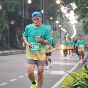 Race photo from BAUR RUN 2025