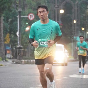 Race photo from BAUR RUN 2025