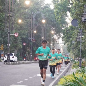 Race photo from BAUR RUN 2025