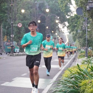 Race photo from BAUR RUN 2025