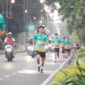 Race photo from BAUR RUN 2025