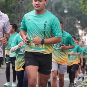 Race photo from BAUR RUN 2025