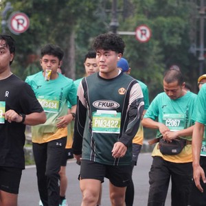 Race photo from BAUR RUN 2025