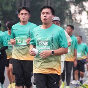 Race photo from BAUR RUN 2025