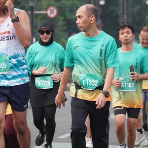Race photo from BAUR RUN 2025