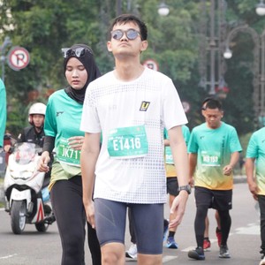 Race photo from BAUR RUN 2025
