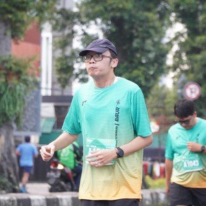 Race photo from BAUR RUN 2025
