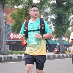 Race photo from BAUR RUN 2025