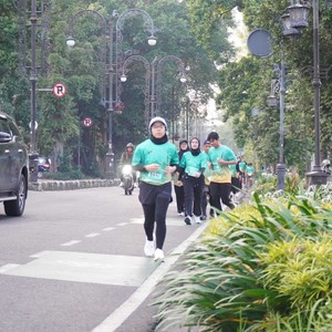 Race photo from BAUR RUN 2025