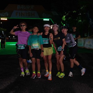 Race photo from BAUR RUN 2025