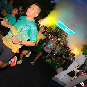 Race photo from BAUR RUN 2025