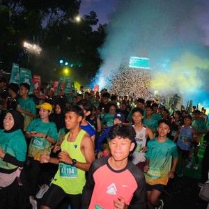 Race photo from BAUR RUN 2025