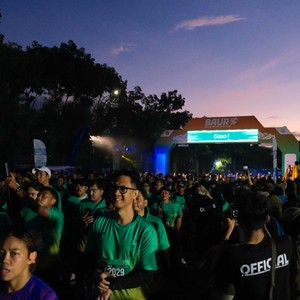 Race photo from BAUR RUN 2025