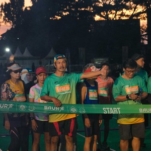 Race photo from BAUR RUN 2025