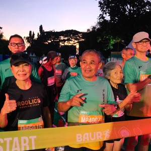 Race photo from BAUR RUN 2025