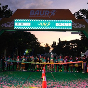 Race photo from BAUR RUN 2025