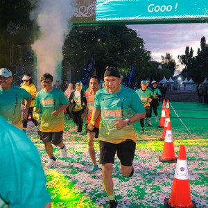 Race photo from BAUR RUN 2025
