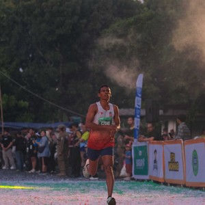 Race photo from BAUR RUN 2025