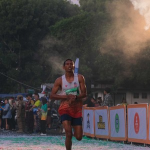 Race photo from BAUR RUN 2025