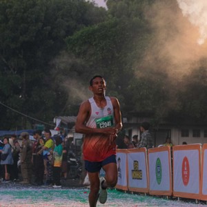 Race photo from BAUR RUN 2025