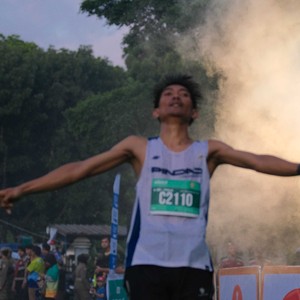 Race photo from BAUR RUN 2025