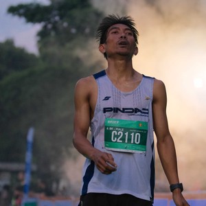 Race photo from BAUR RUN 2025